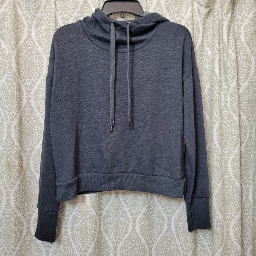 Sweater Jr's Medium